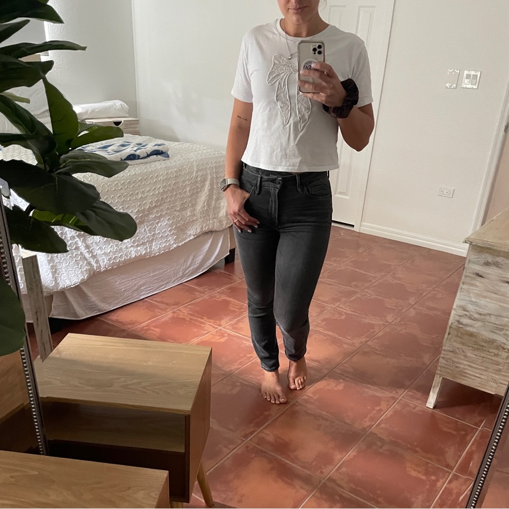 Good American Black Straight Leg Jeans